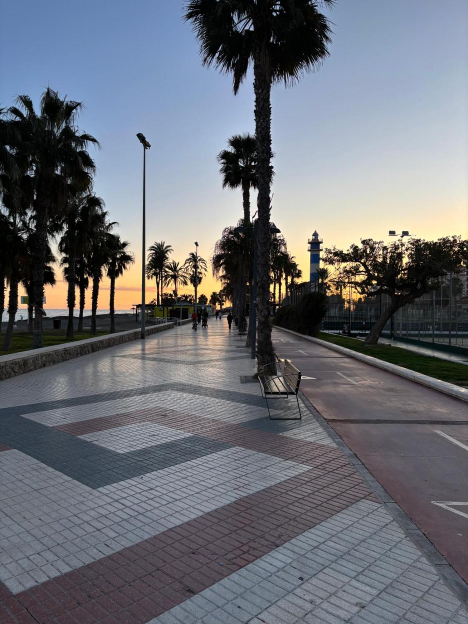 Estudio En Torre Del Mar A 3 Minutos Andando De La Playa Kültér fotó